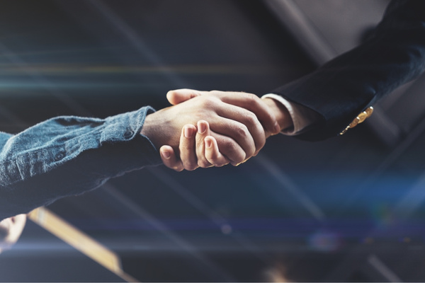 Fully Threaded Radio | MFDA