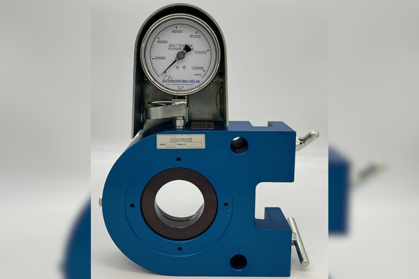 Fully Threaded Radio | Skidmore-Wilhelm